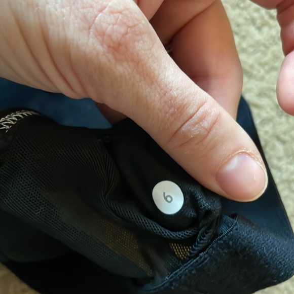 Lululemon power y tank - Picture 3 of 4